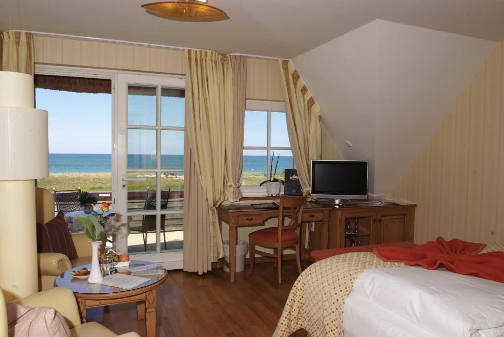 Romantik Hotel Namenlos Ahrenshoop Pokoj fotografie